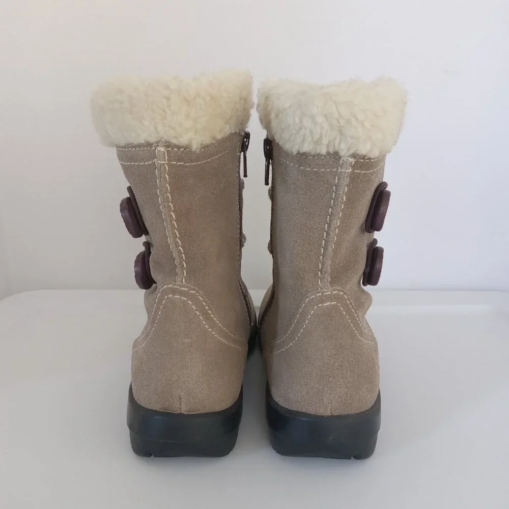 CLARKS Suede Sheba Newton Boots Taupe Color Womens Size 7